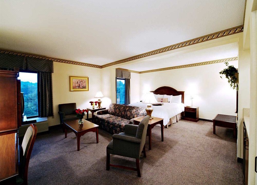 Photo of Livingroom in Morganton