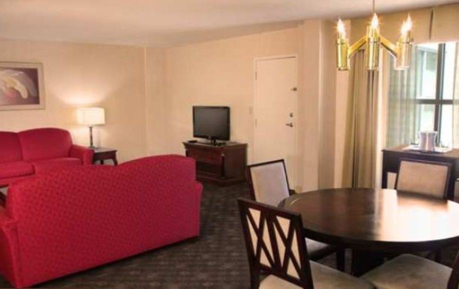 Photo of Livingroom in Norfolk - Virginia Beach
