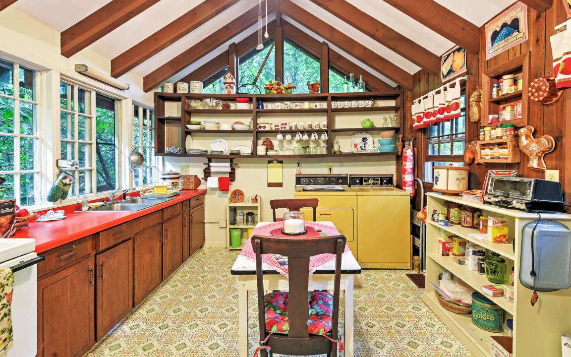 Photo of Kitchen in Candler