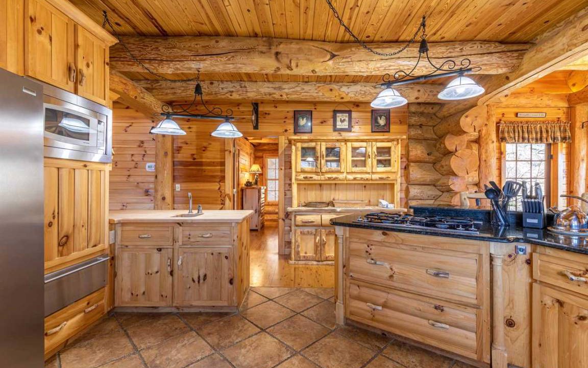 Photo of Kitchen in West Jefferson