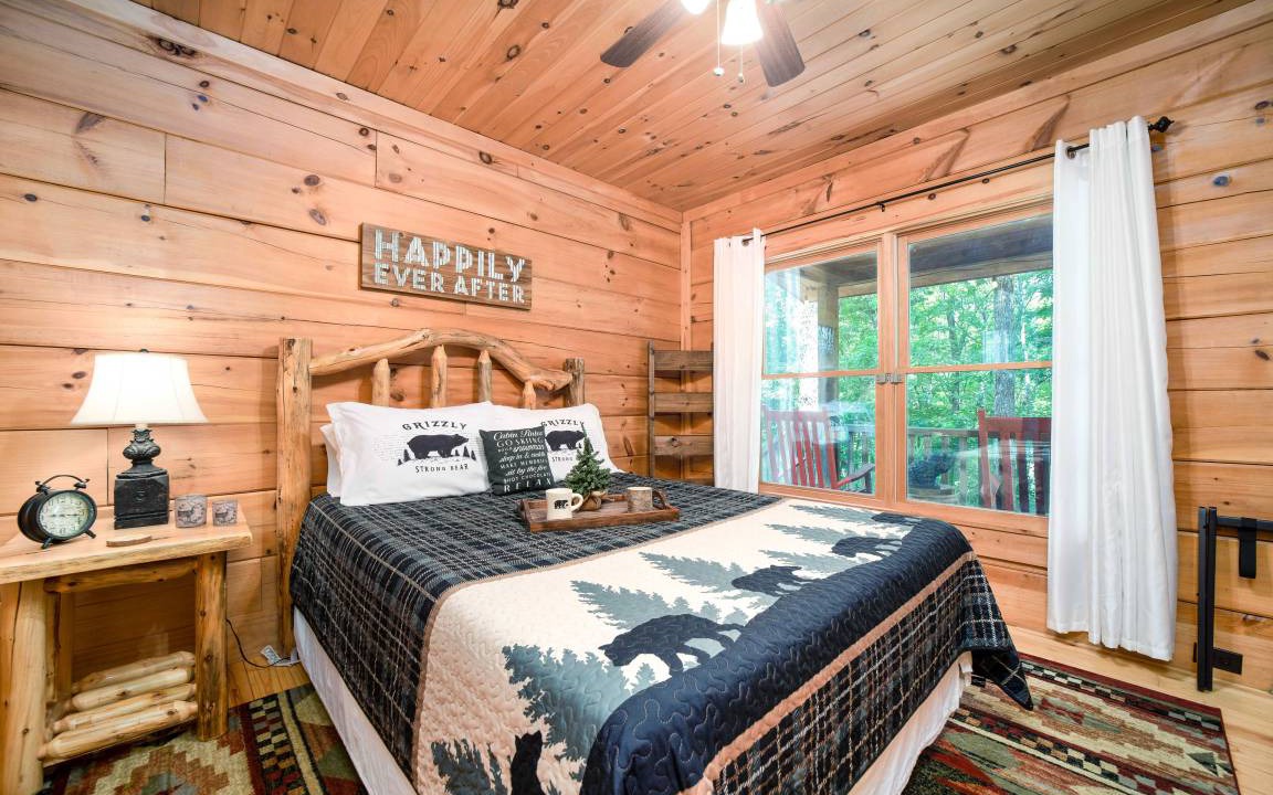 Photo of Bedroom in Cullowhee