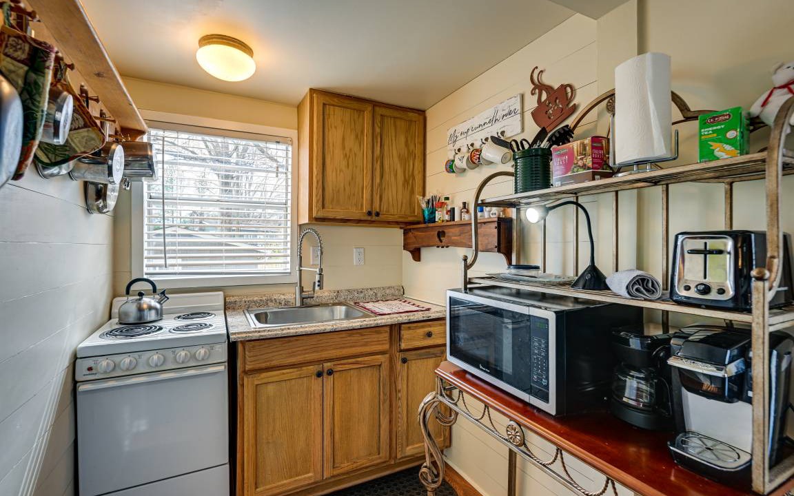 Photo of Kitchen in Qualla