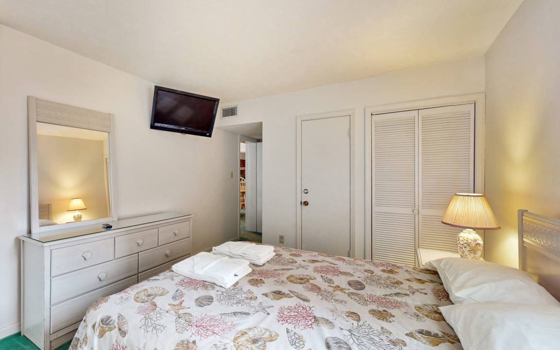 Photo of Bedroom in Kill Devil Hills