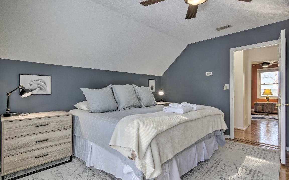 Photo of Bedroom in Mill Spring