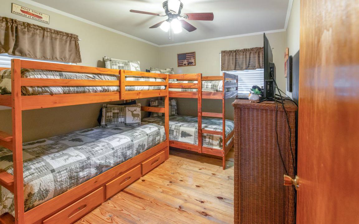 Photo of Bedroom in Almond