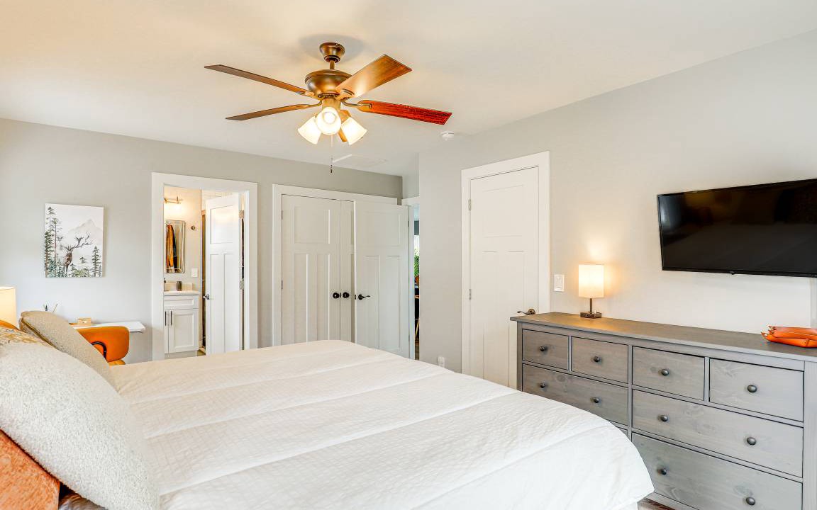 Photo of Bedroom in Asheville