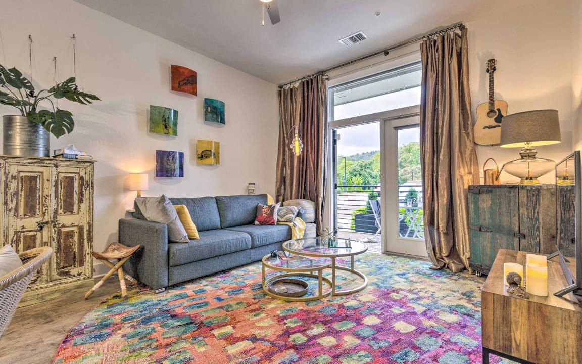Photo of Livingroom in Asheville