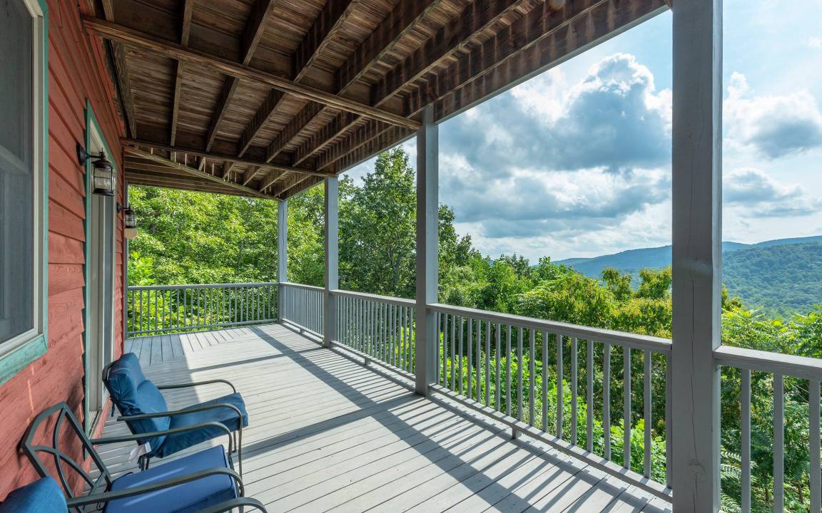 Photo of Patio Balcony in Skyland