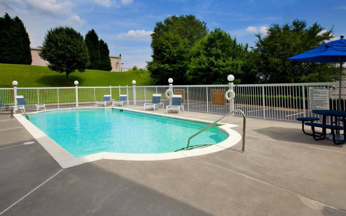 Photo of Outdoor in Pineville