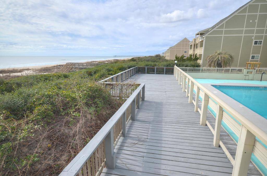 Photo of Patio Balcony in Caswell Beach