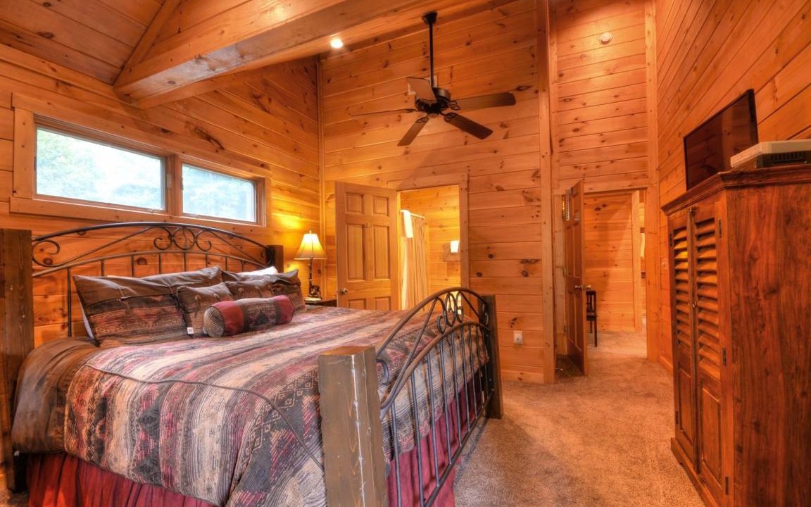 Photo of Bedroom in Bryson City