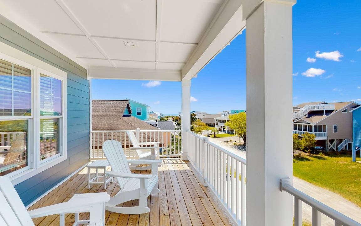 Photo of Patio Balcony in Sunset Beach