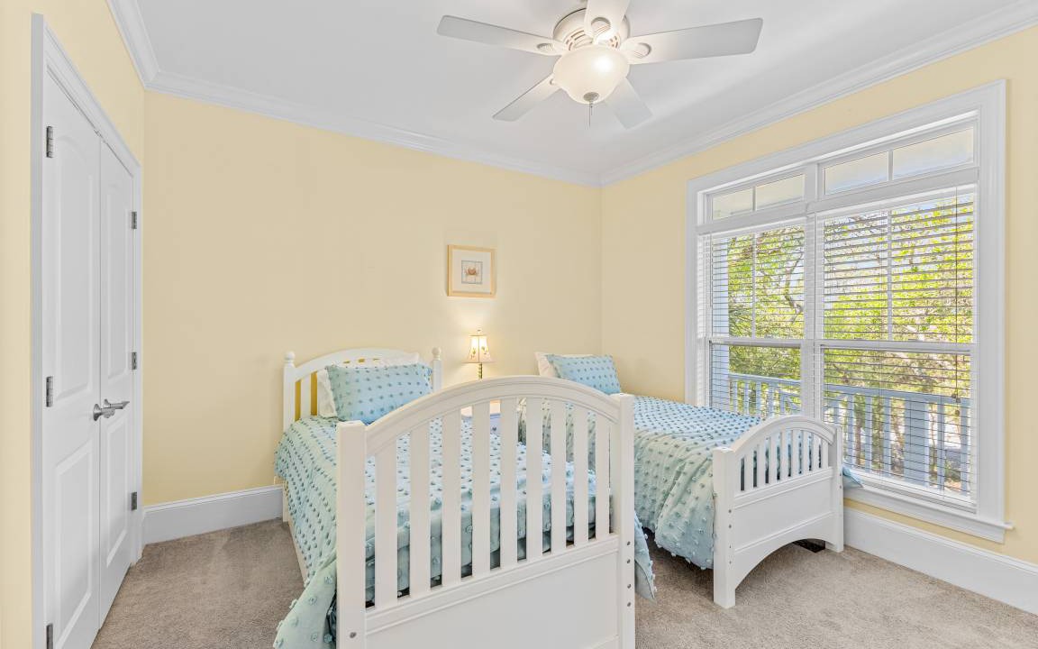 Photo of Others in Pine Knoll Shores