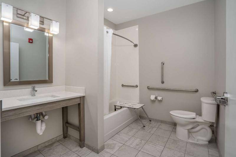 Photo of Bathroom in Emerald Isle