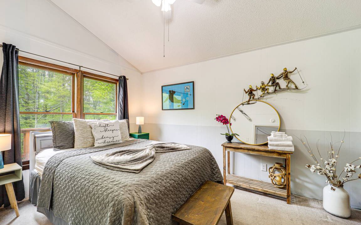 Photo of Bedroom in Charter Hills