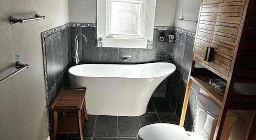 Photo of Bathroom in Rocky Mount
