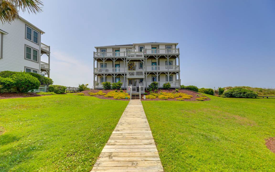 Photo of Others in Emerald Isle