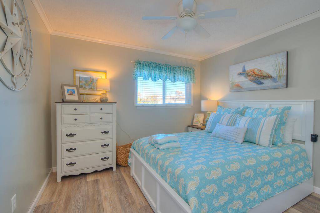 Photo of Bedroom in Caswell Beach