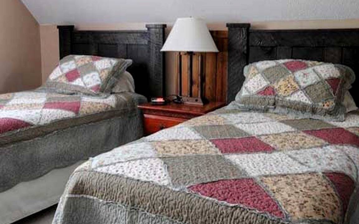 Photo of Bedroom in Robbinsville