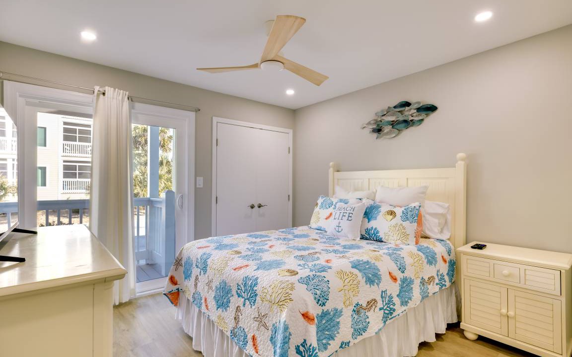 Photo of Bedroom in Emerald Isle