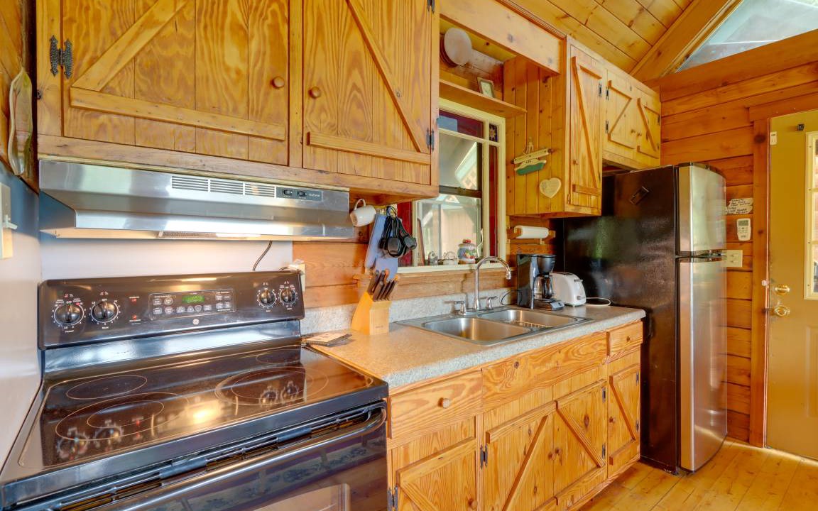 Photo of Kitchen in Warne