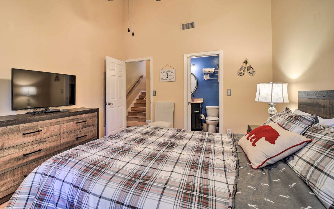 Photo of Bedroom in Sapphire