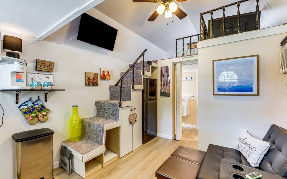 Photo of Livingroom in Raleigh