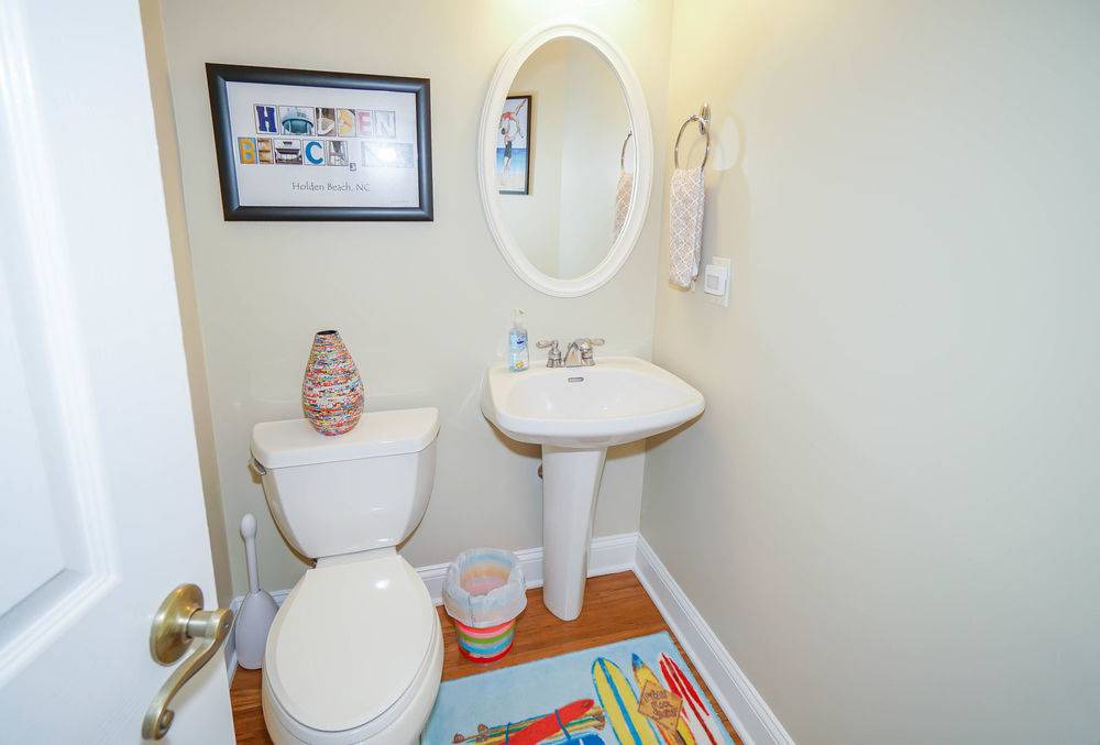 Photo of Bathroom in Holden Beach