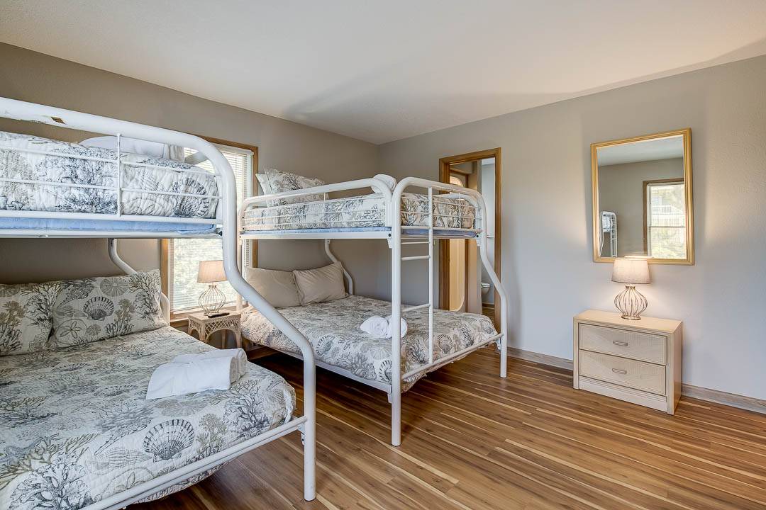 Photo of Bedroom in Carolina Dunes