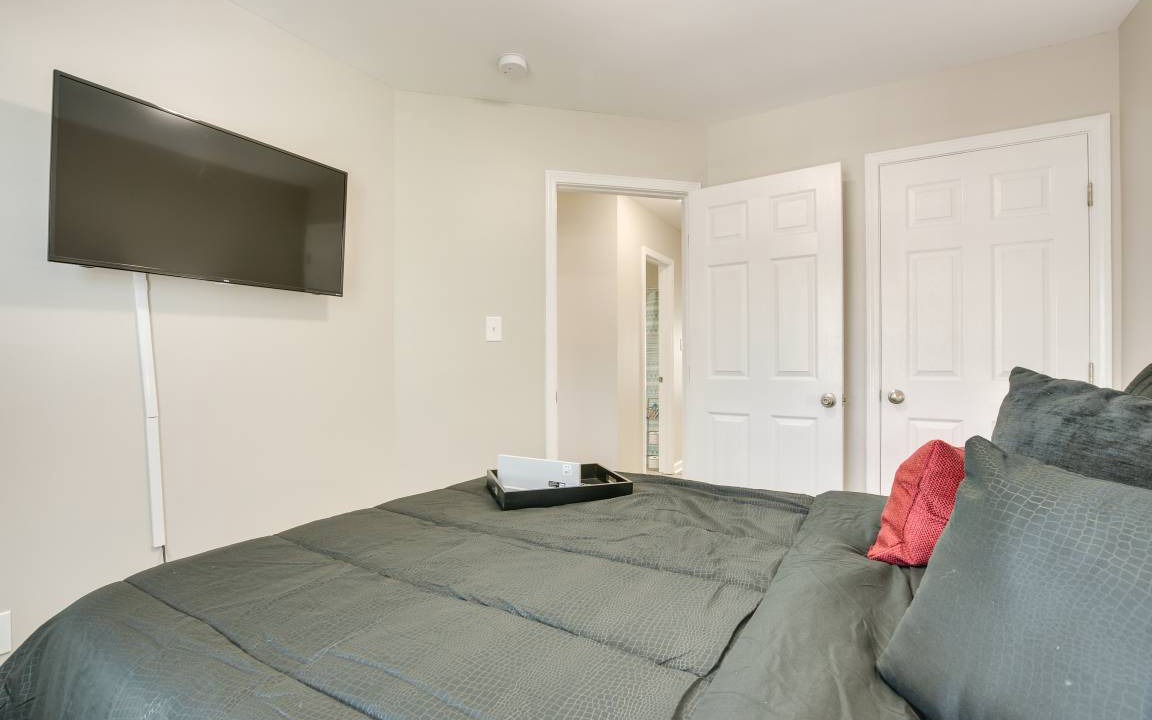 Photo of Bedroom in Southeast Raleigh