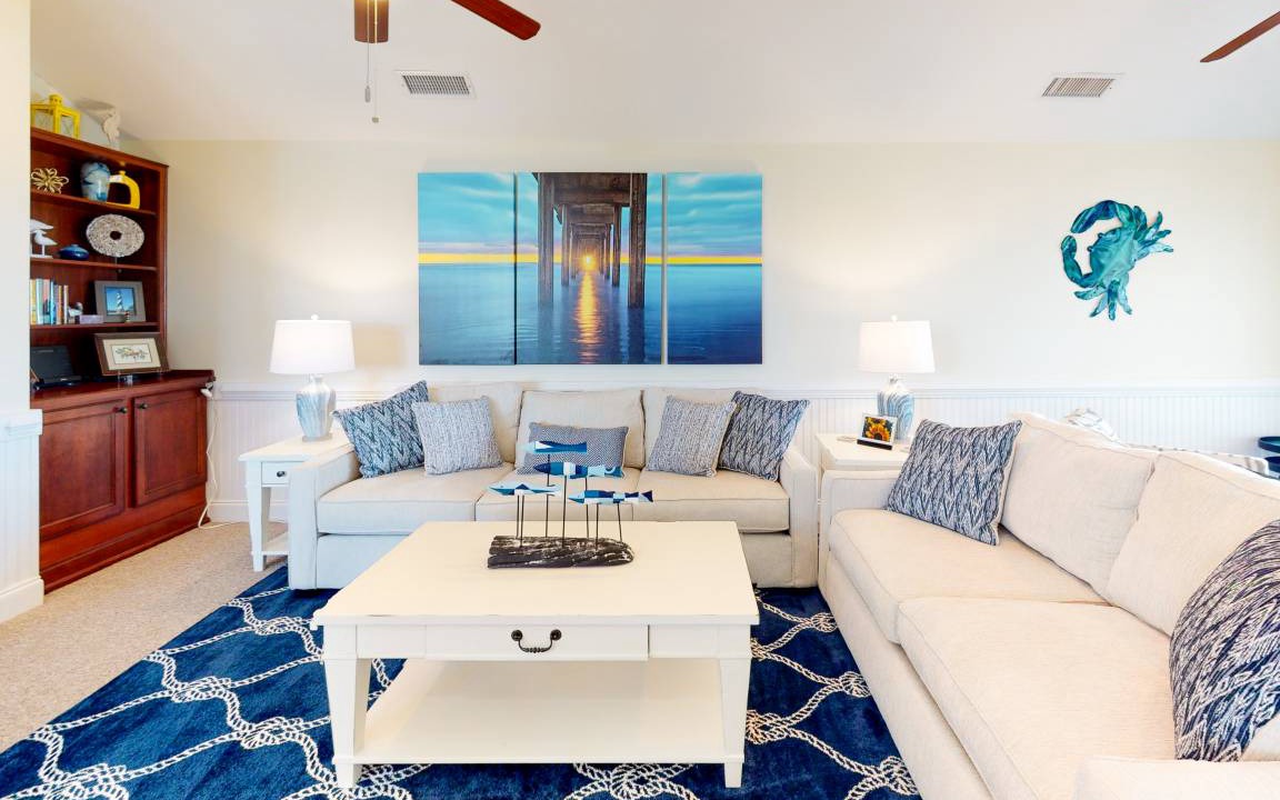 Photo of Livingroom in Hatteras