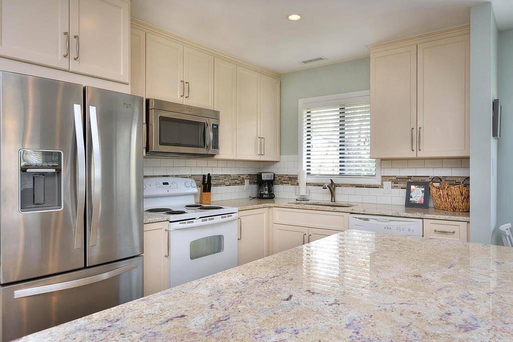 Photo of Kitchen in Caswell Beach