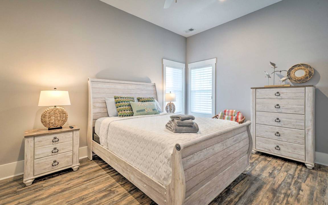 Photo of Bedroom in Wilmington Beach