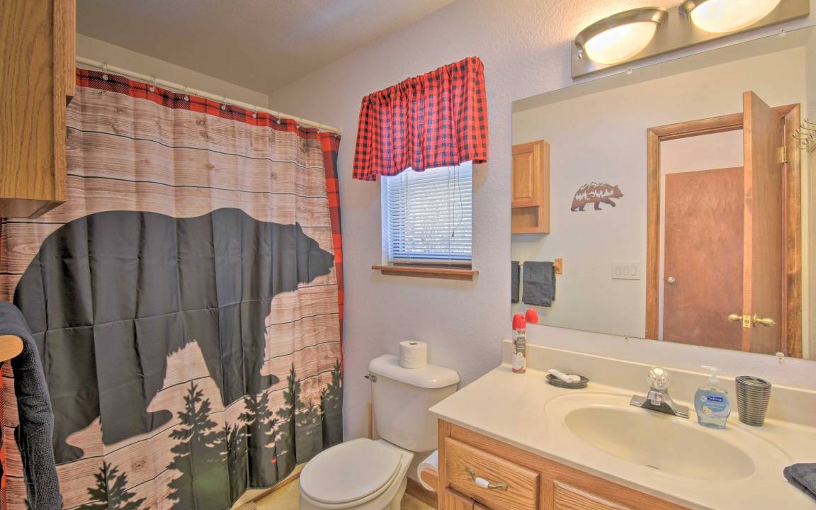 Photo of Bathroom in Upper Peachtree