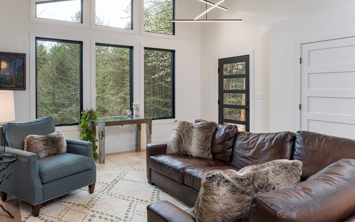 Photo of Livingroom in Mills River