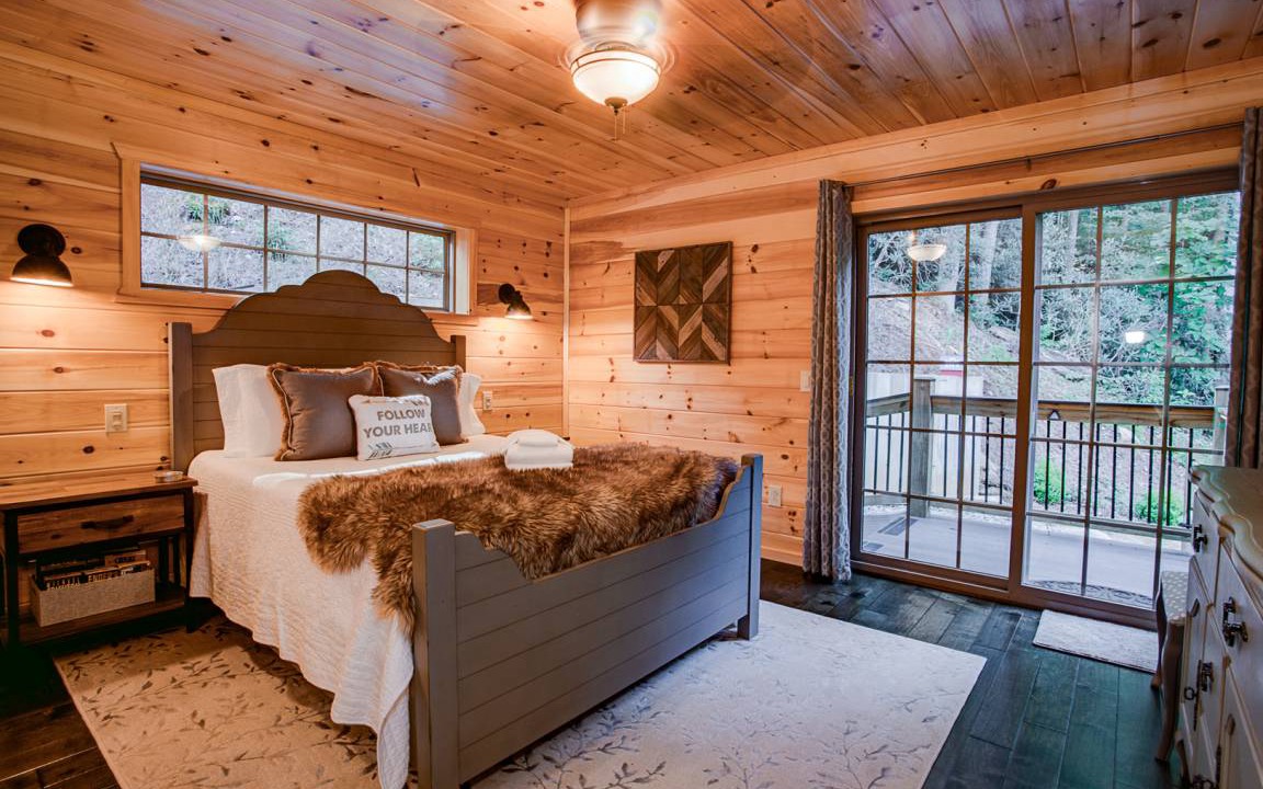 Photo of Bedroom in Saluda