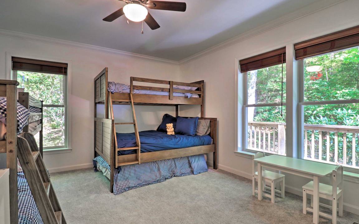 Photo of Bedroom in Sapphire