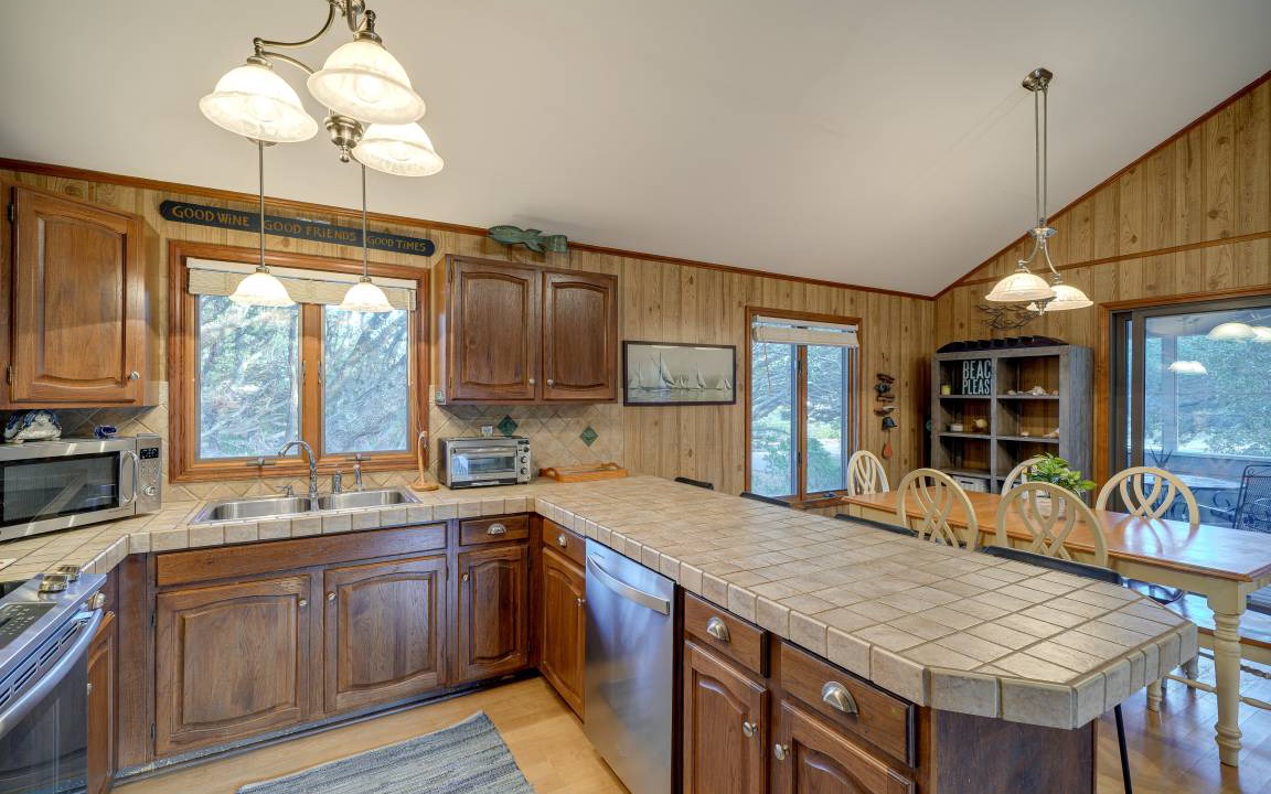 Photo of Kitchen in Southern Shores