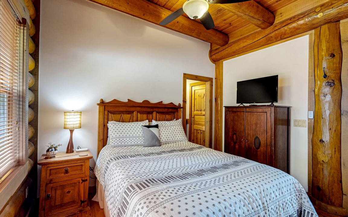 Photo of Bedroom in Topton