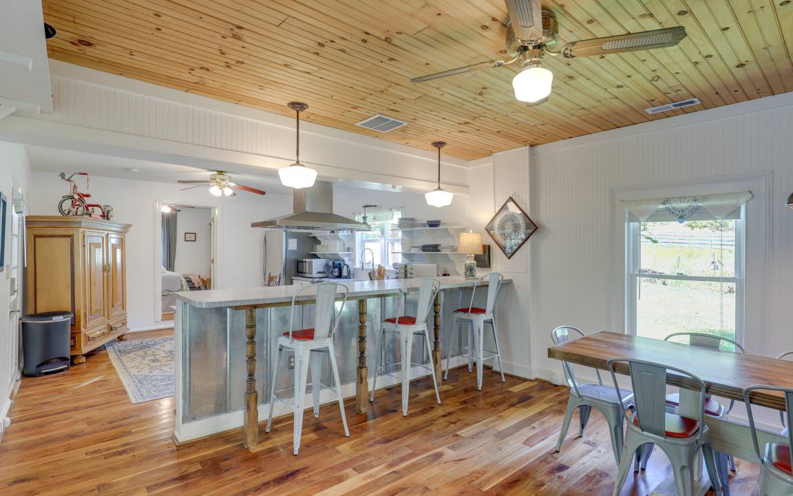 Photo of Kitchen in Marshall