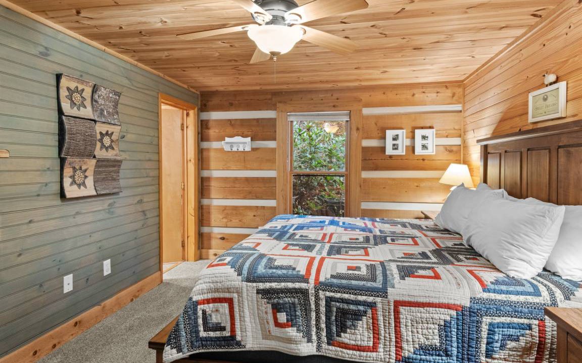 Photo of Bedroom in Banner Elk