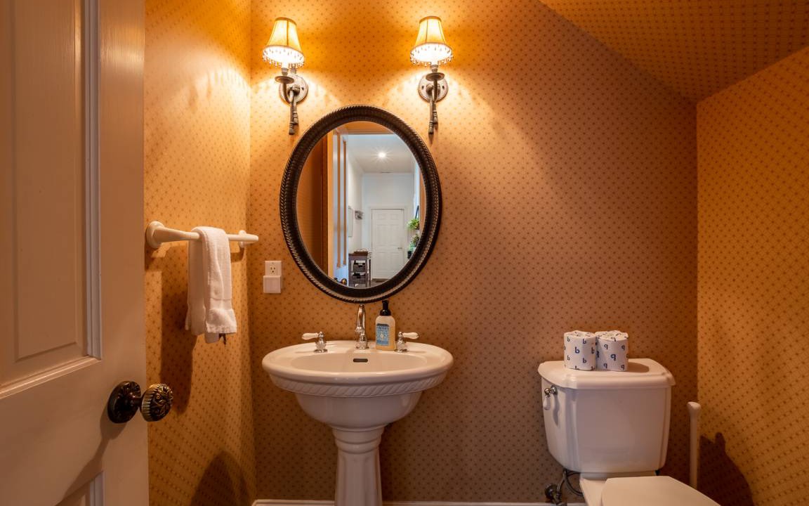 Photo of Bathroom in Woodfin