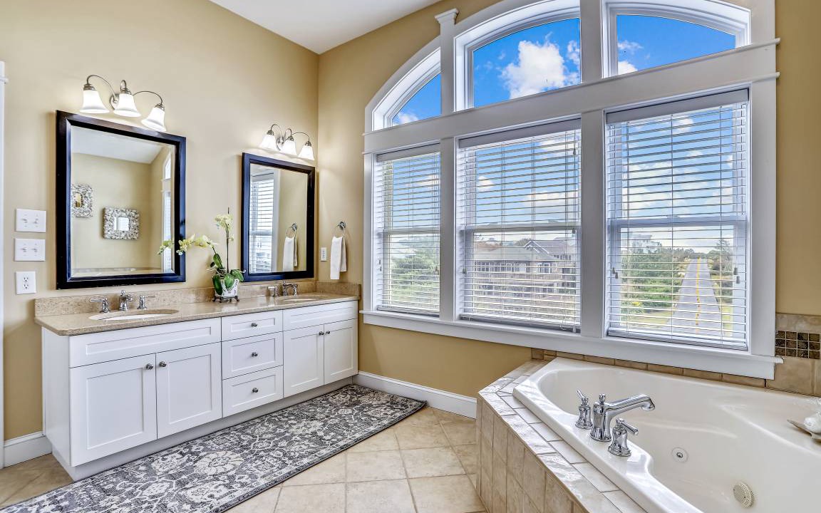 Photo of Bathroom in Duck