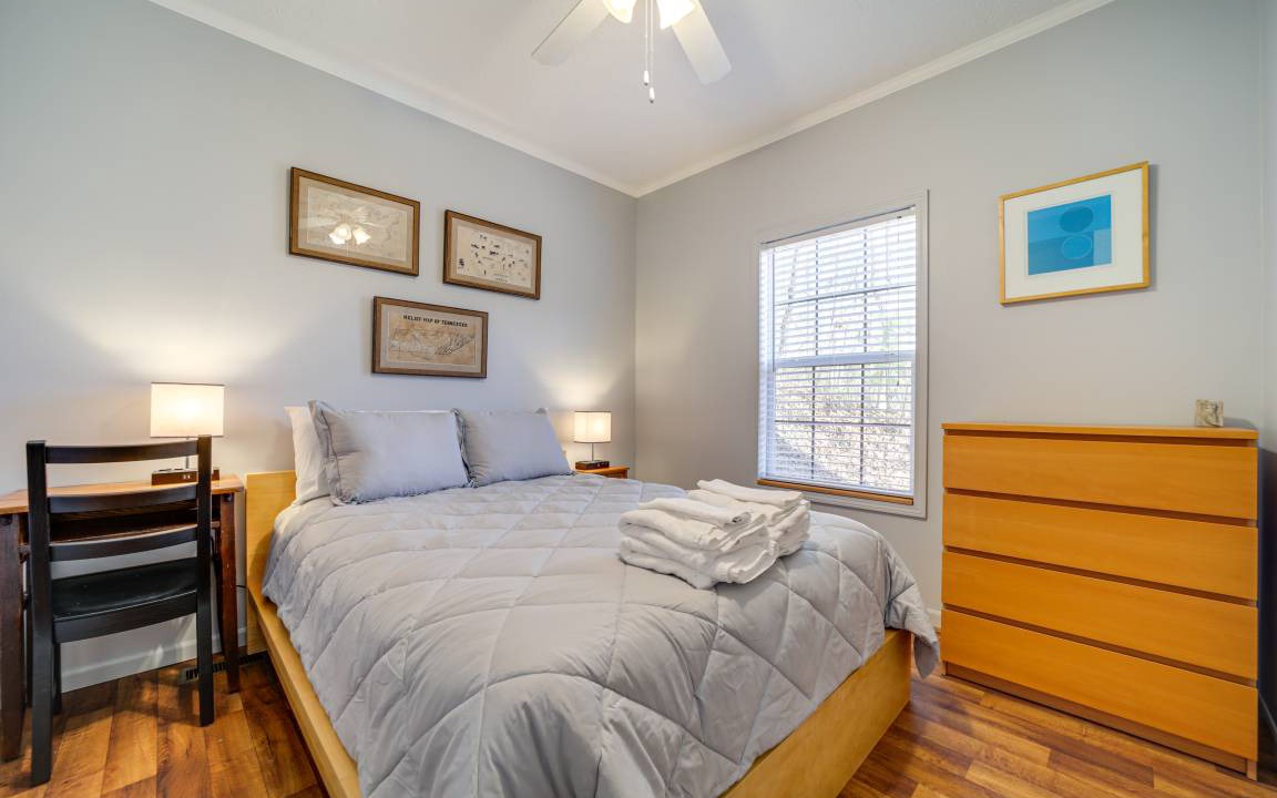 Photo of Bedroom in Cullowhee