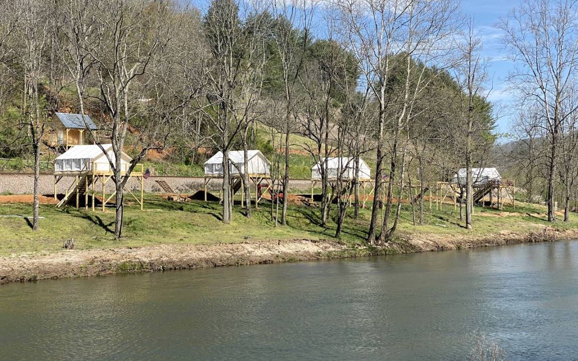 Photo of Others in Bakersville