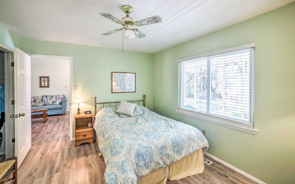 Photo of Bedroom in Long Beach