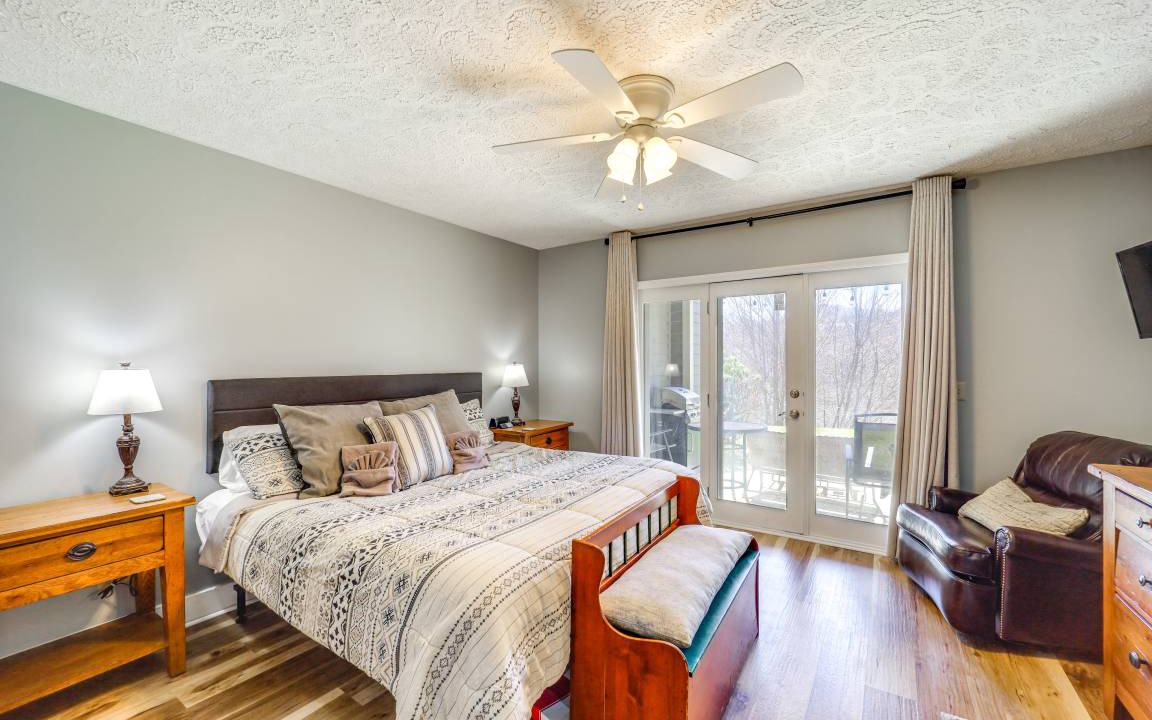 Photo of Bedroom in Seven Devils