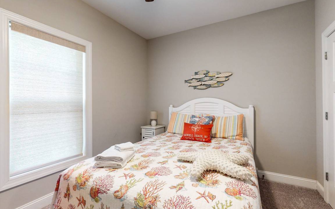 Photo of Bedroom in Caswell Beach