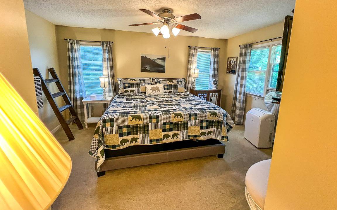 Photo of Bedroom in Todd