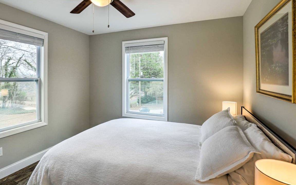 Photo of Bedroom in Candler